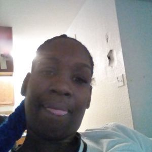 Meet your Posher, Latrenia